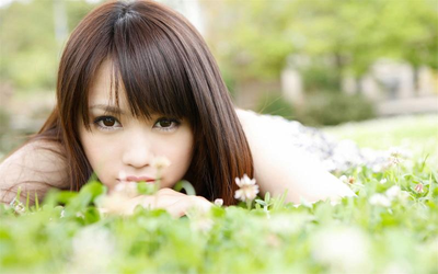 在房间里尽情玩耍游戏桃子移植注册流程